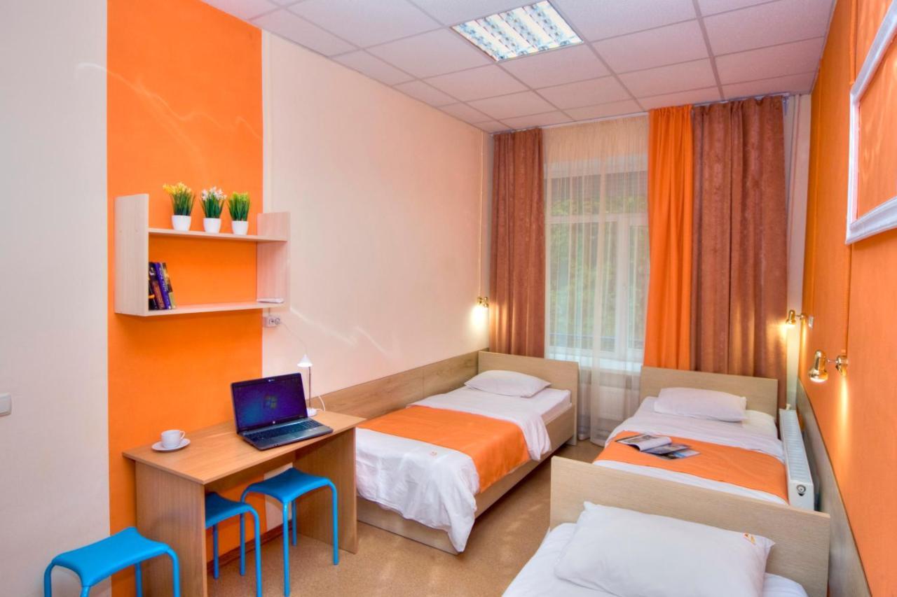 Hostel Podolski Plus Kyjev Exteriér fotografie