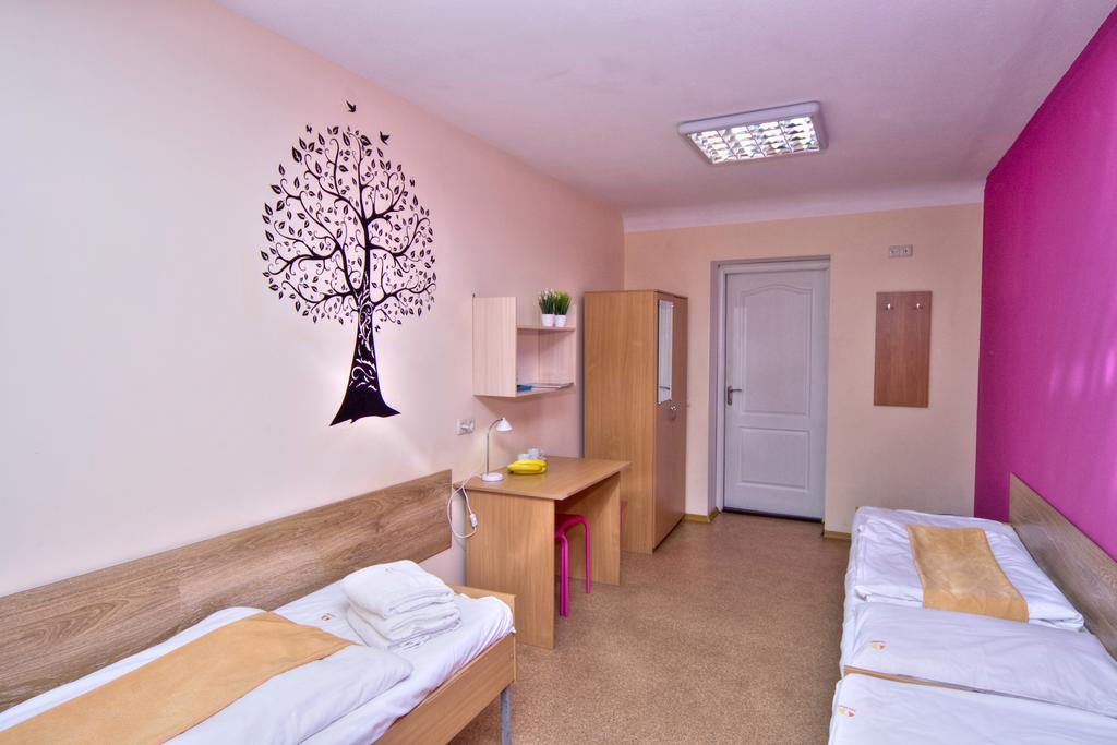 Hostel Podolski Plus Kyjev Exteriér fotografie