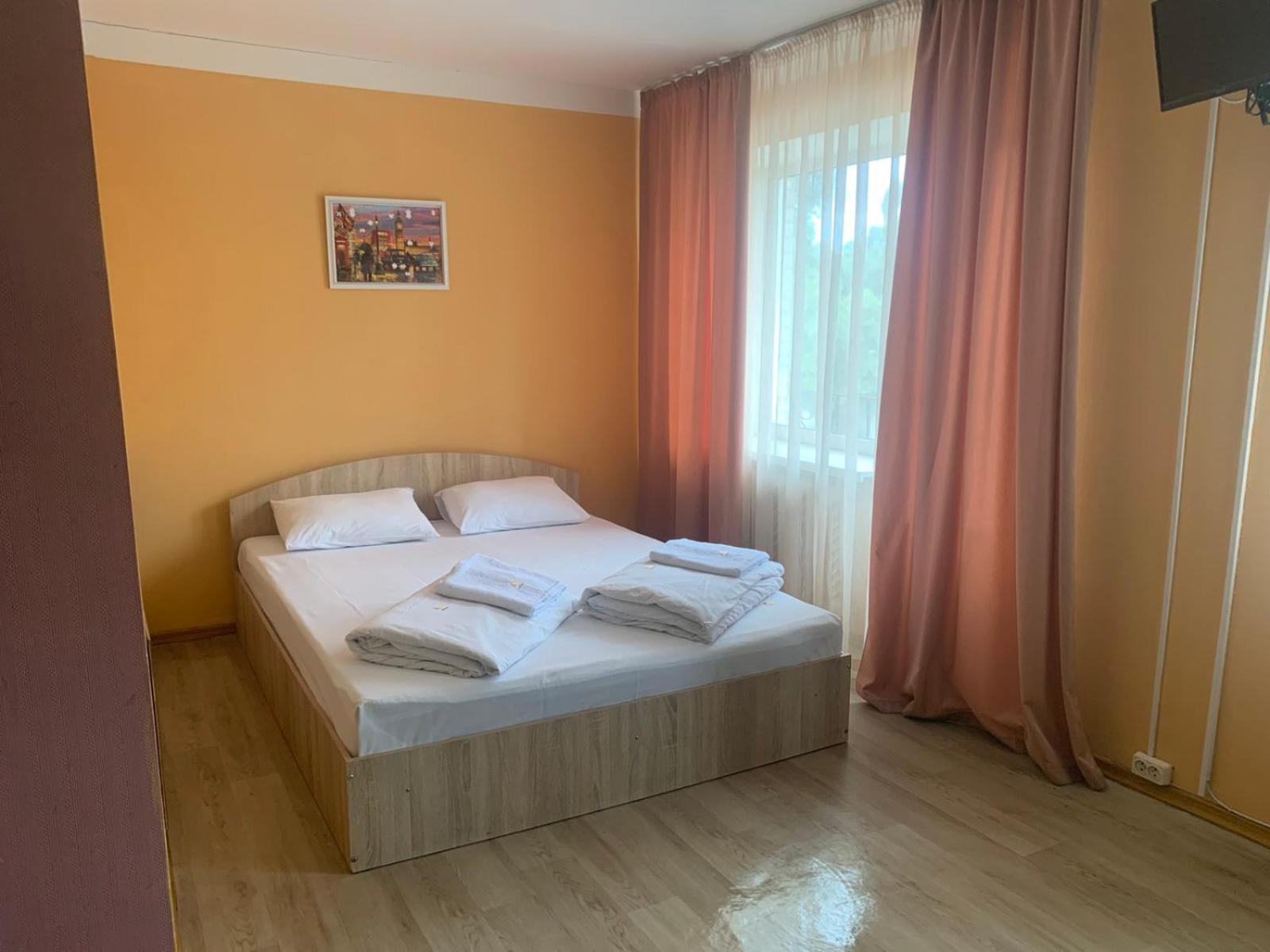 Hostel Podolski Plus Kyjev Exteriér fotografie