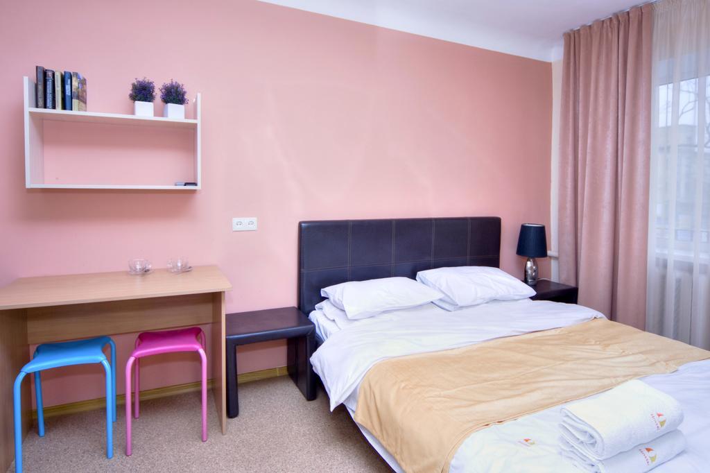 Hostel Podolski Plus Kyjev Pokoj fotografie
