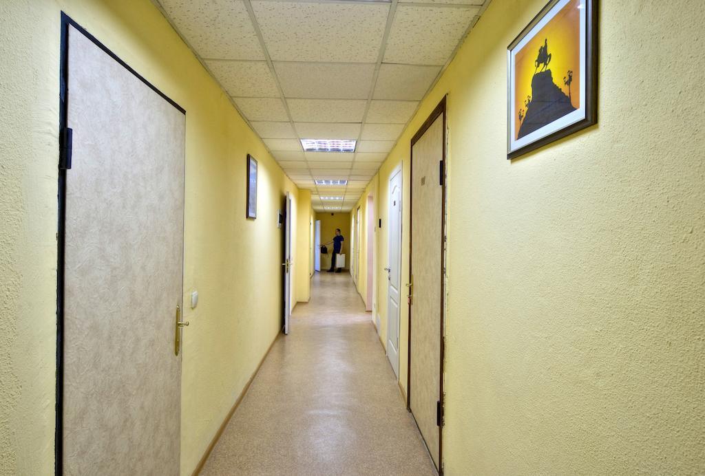 Hostel Podolski Plus Kyjev Exteriér fotografie